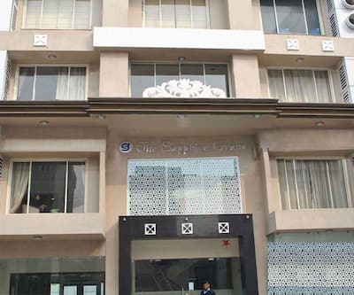 https://imgcld.yatra.com/ytimages/image/upload/t_hotel_yatra_city_desktop/v1402549467/Domestic Hotels/Hotels_Varanasi/The Sapphire Grand/Overview.jpg